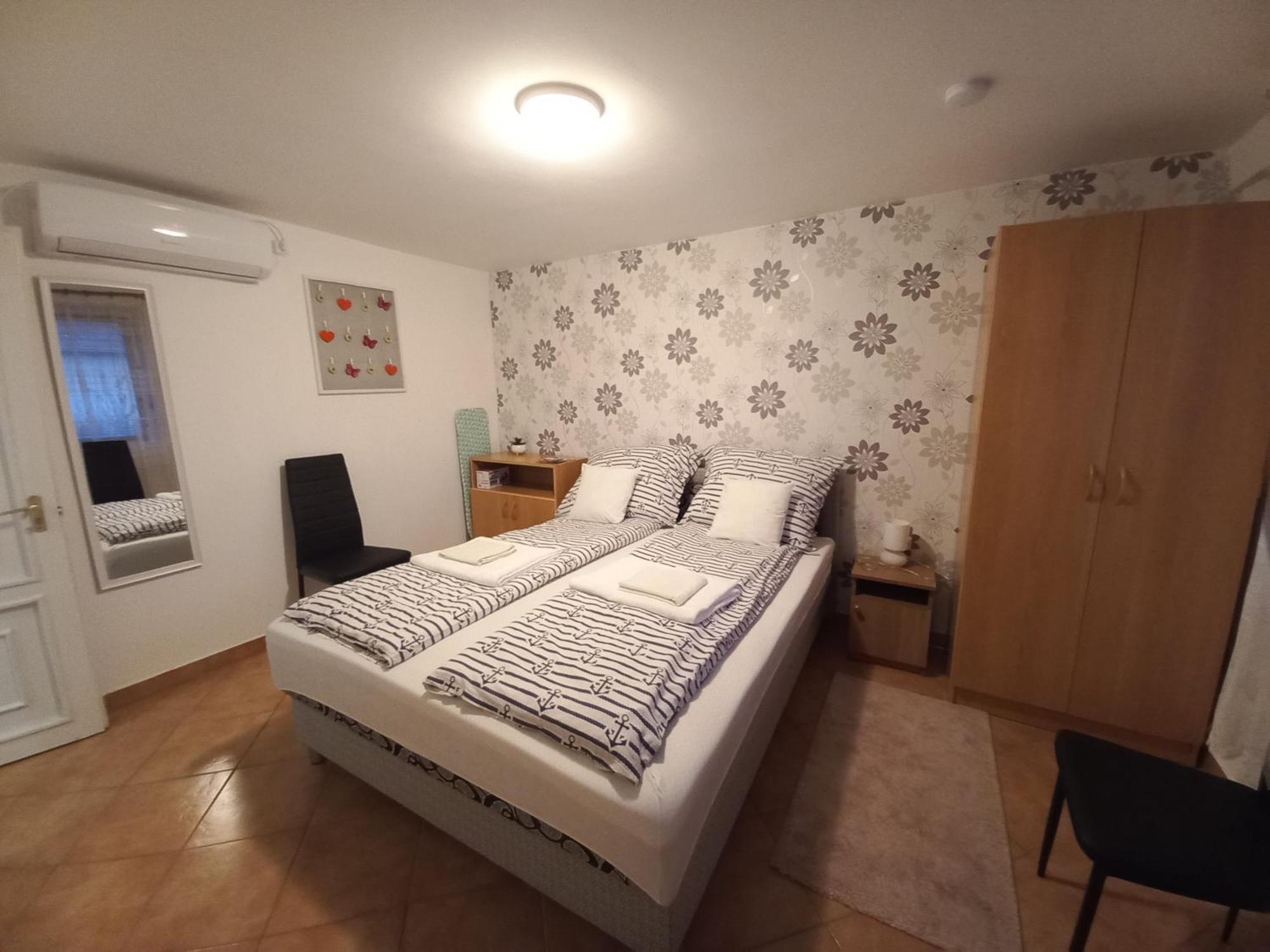 Sandor Apartman غيولا المظهر الخارجي الصورة